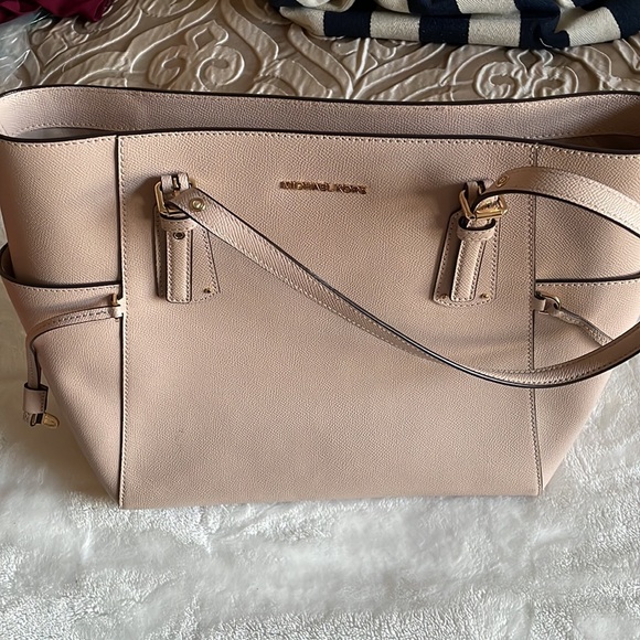 Michael Kors blush pink bag - Picture 5 of 5